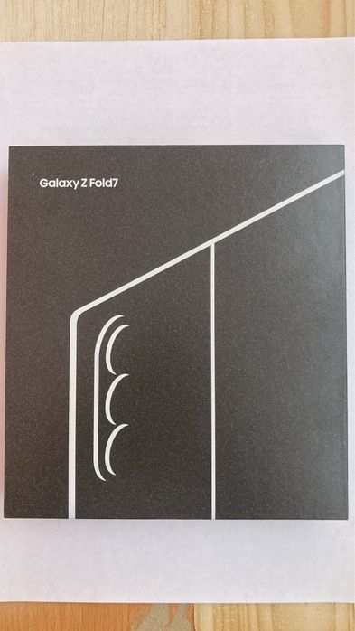 Galaxy Z Fold7 256gb Чисто нов