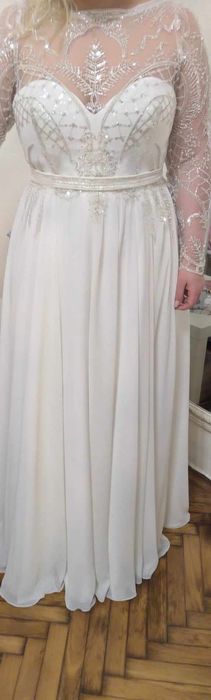 Vand rochie de mireasă,creație Alexandra Nagy,mărimea 46.