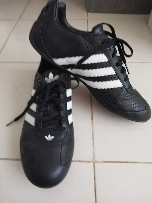 Маратонки Адидас