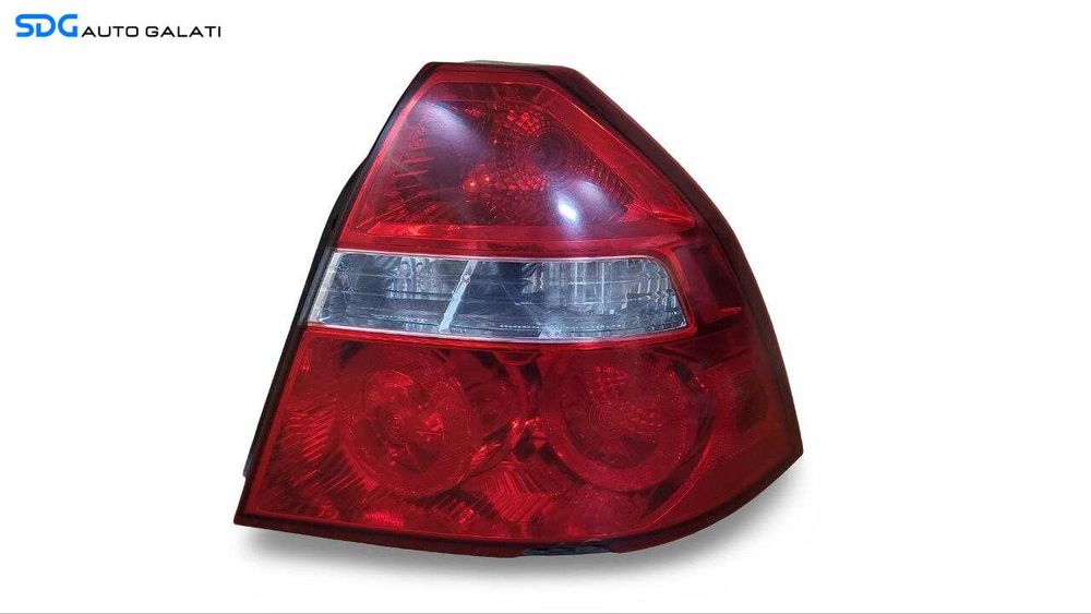 Stop Lampa Tripla Dreapta Aftermarket Chevrolet Aveo 2003 - 2011 (Prezinta un Defect in partea Inferioara) [A0152]