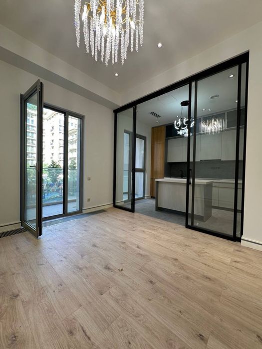 Mirobad Avenue   3+1/3/13