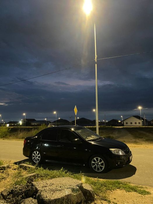 Гранта автокөлігі сатылады.