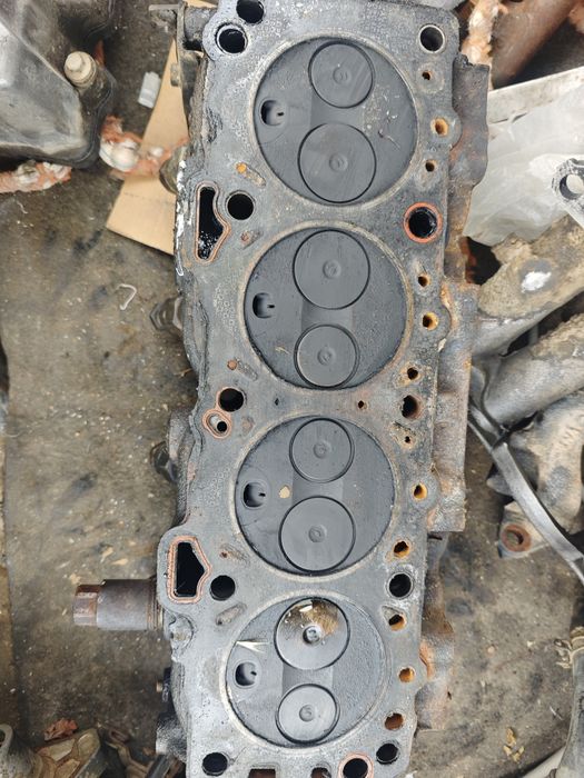 Продам запчасти на нисан