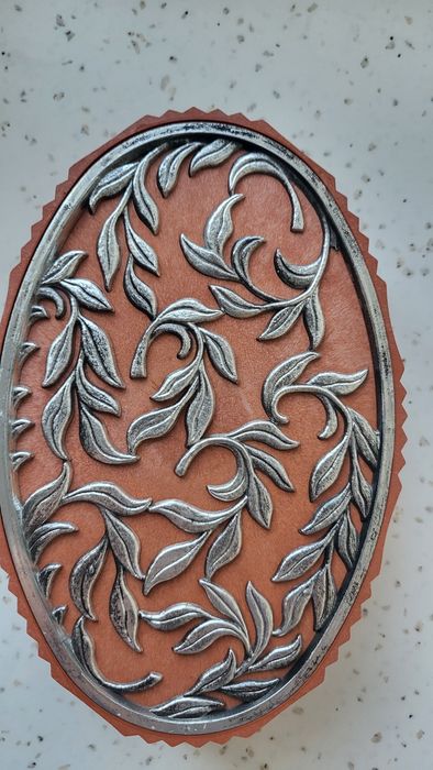 Шкатулка из карболита