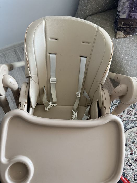 Продам стульчик для кормления