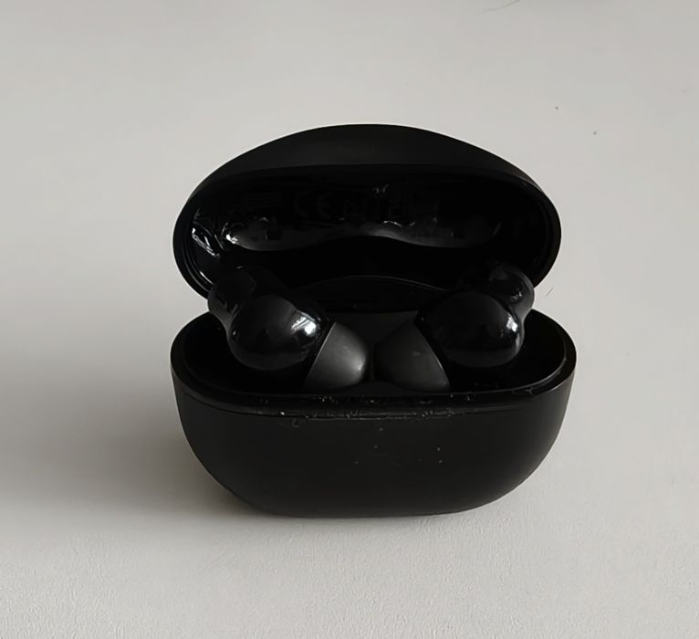 Слушалки Soundcore P3i като нови