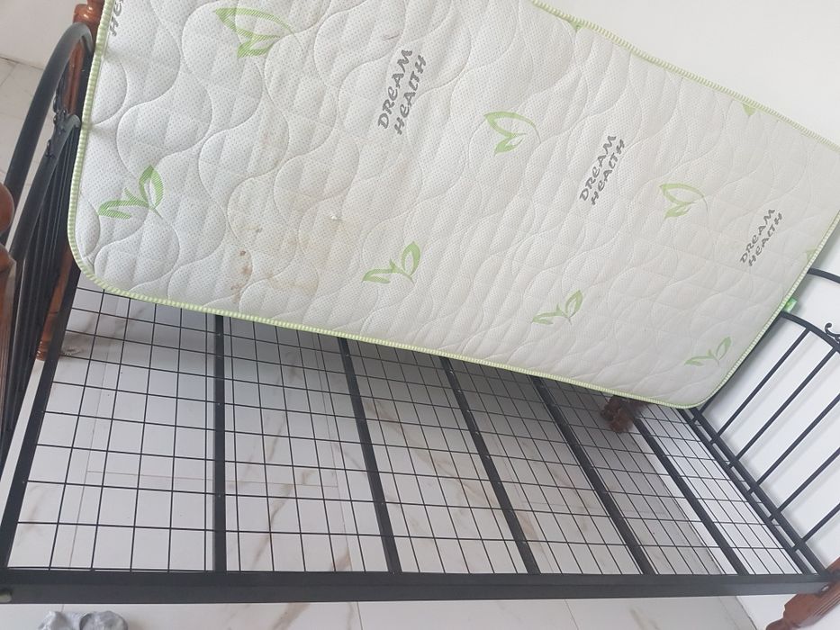 Продам двухярустную кровать