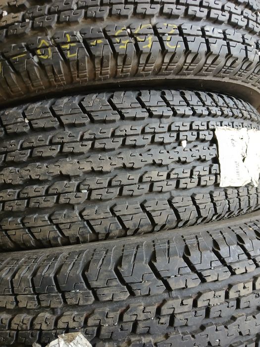 Гуми 255-70-18 пет броя