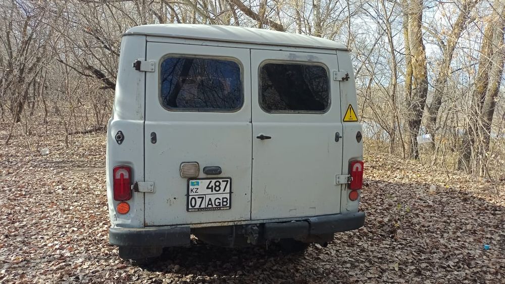 Продам УАЗ буханку 2005 года