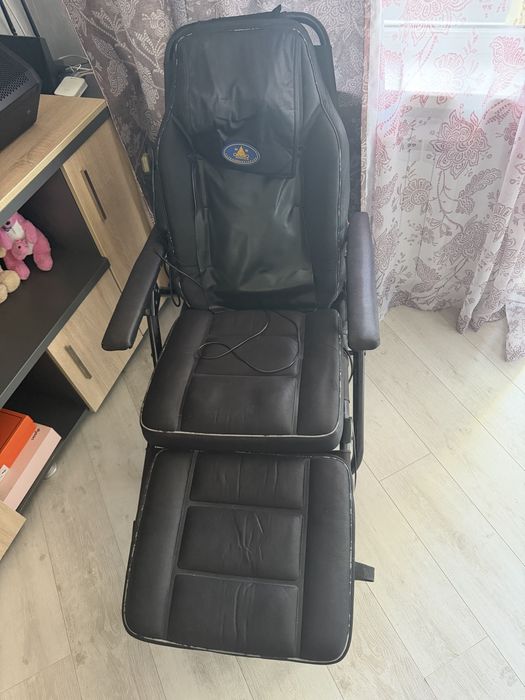 Продам массажерное кресло