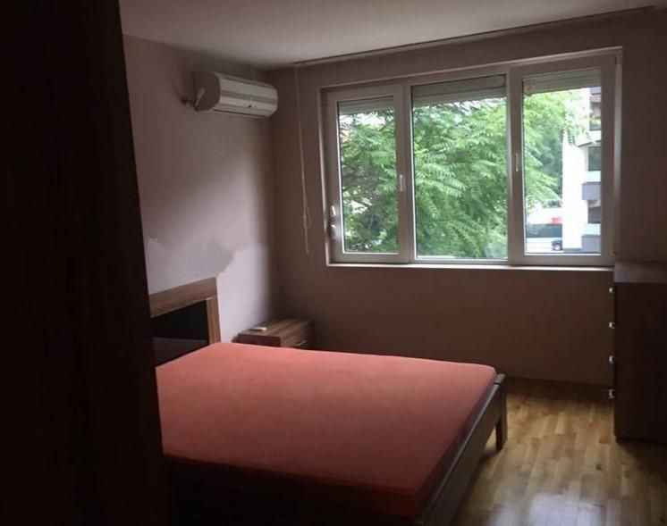 Дава се под наем Тристаен апартамент в София, Зона Б-19 - 85 кв.м за 766 € - Снимка #14