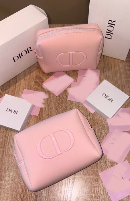 Косметичка от CD “dior”