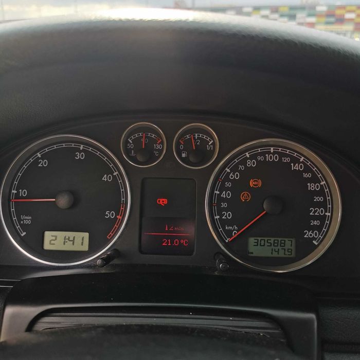 Volkswagen Passat B5.5 Variant 1.9 TDI 131cp