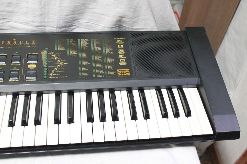 The Miracle Piano claviatura Nintendo NES SNES PC Amiga Sega Mac