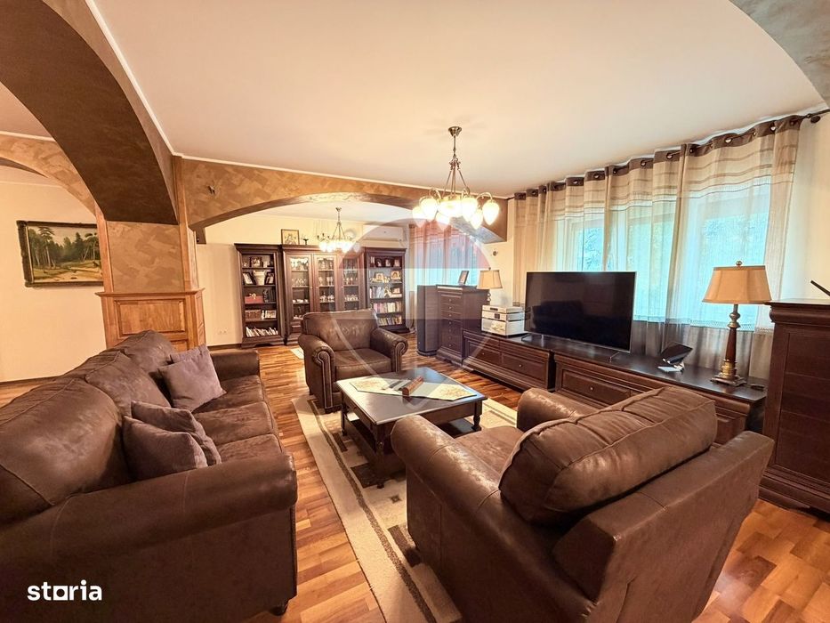 De vânzare apartament duplex la casă, 150 mp utili, Brăila- zona B-uri