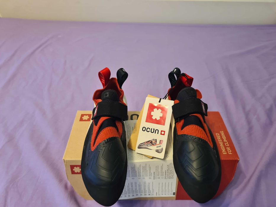 Espadrile de escalada