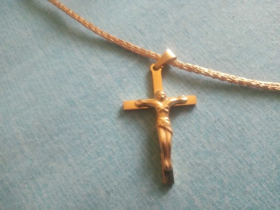 Сребърна висулка във формата на сърце.     SILVER PENDANT