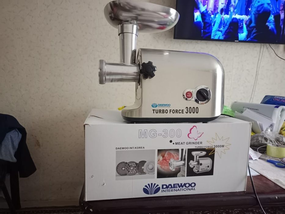 Продам мясорубку