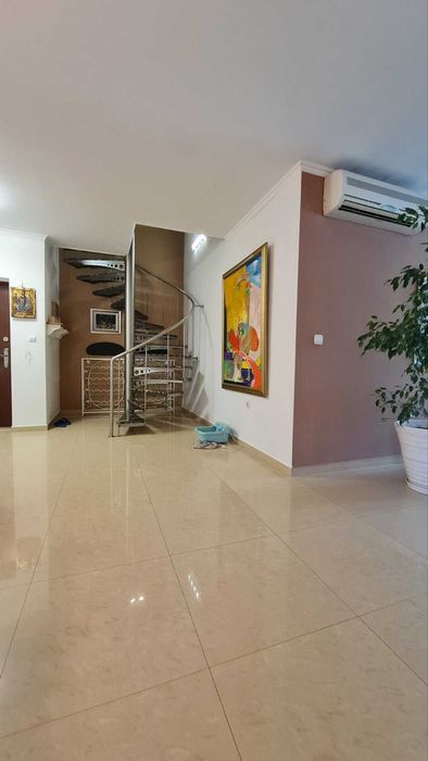 Продава се Мезонет в Пловдив, Остромила - 200 кв.м за 1750 €/кв.м - Снимка #2