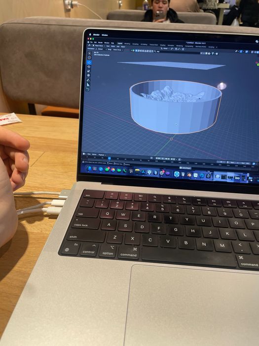 Macbook pro m2 pro 16/512 14-inch 16 yader 120 fps quvat 40 soatgacha