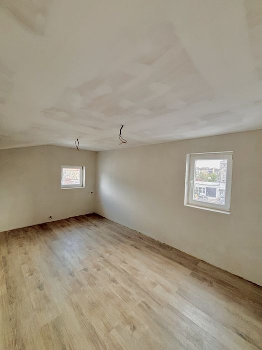 Inchiriere apartamente noi cu 3 camere decomenadate