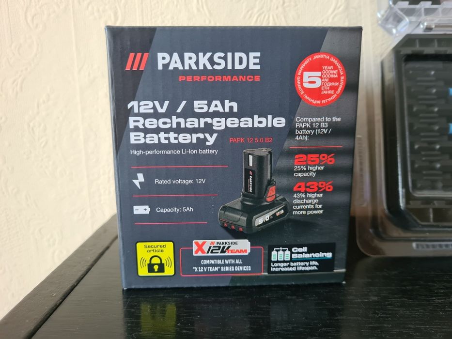 Комплект Гайковерт Parkside Performance 12V с батерия 5ah, накрайници и вложки