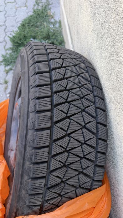 235/65/17 Bridgestone
