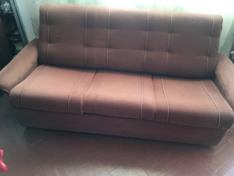 Холова гарнитура- диван, 2 фотьойла, 2 табуретки