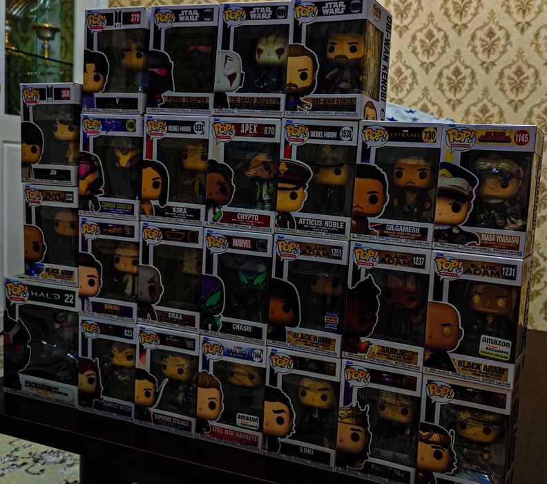 Продаю Funko Pop. Различные игрушки для коллекции.