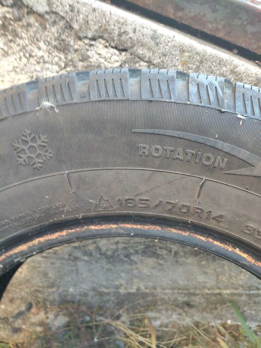 Гуми и джанти за нисан ванет 185/70