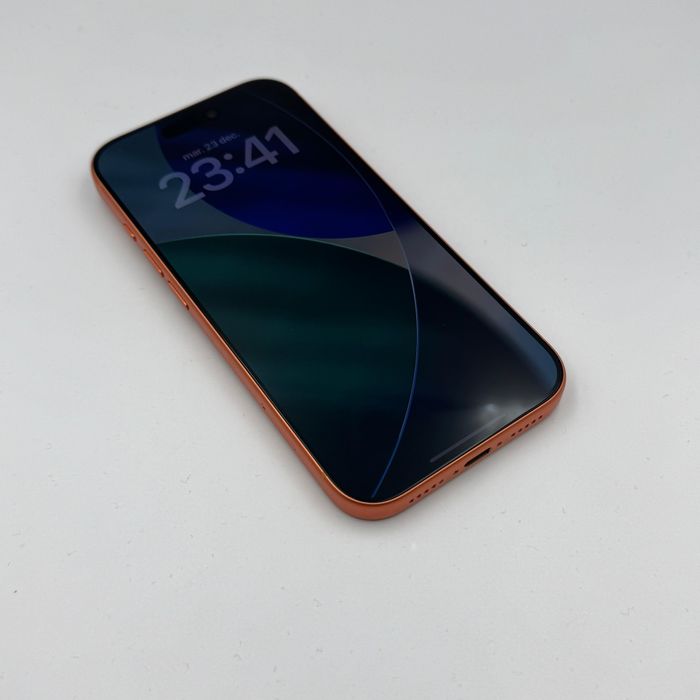 Amanet F28: Telefon Iphone 17 Pro 256GB cosmic orange
