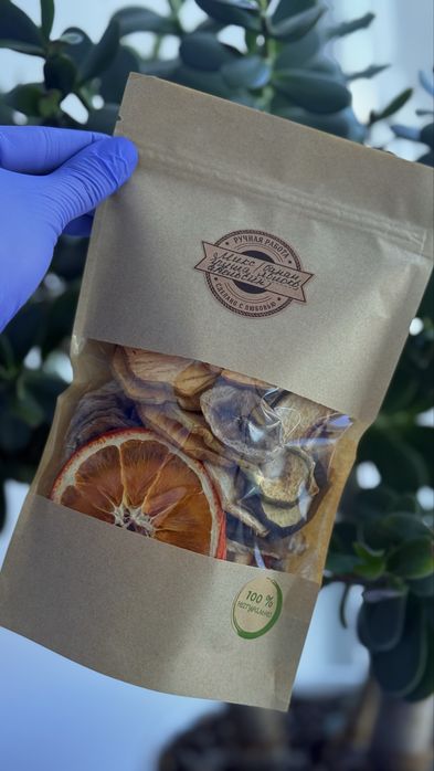 Сухофрукты, фруктовые чипсы