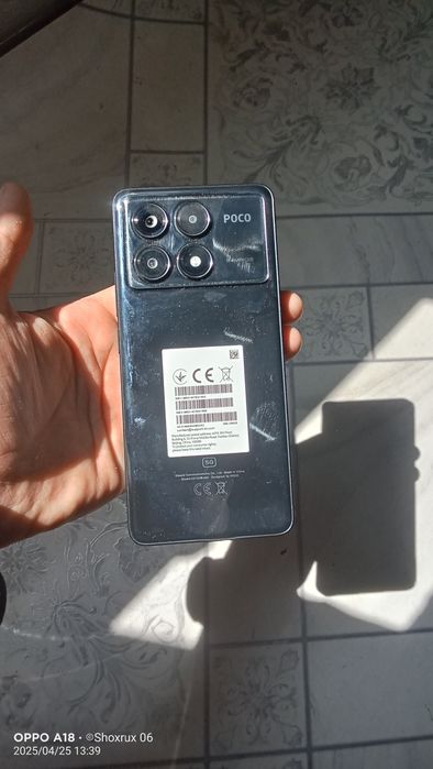 Poco telefoni sotiladi