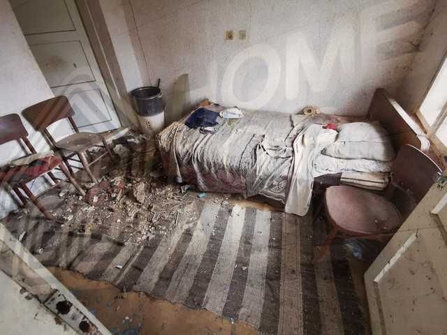 къща 100 квадрата, близо до Центъра на селото