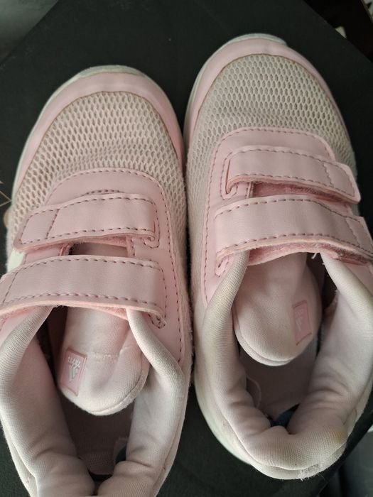 Маратонки Adidas 27 номер