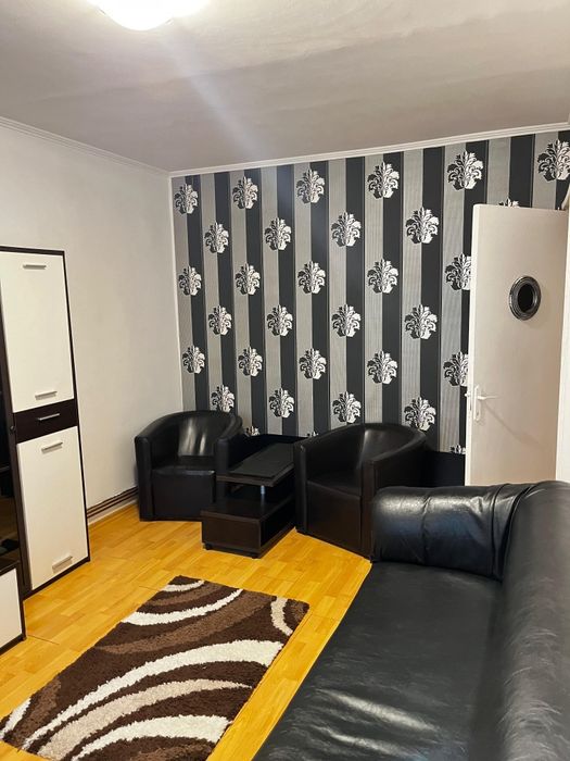 Imobiliare Garsonieră de închiriat