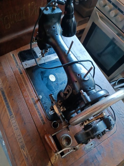 Шевна машина ретро