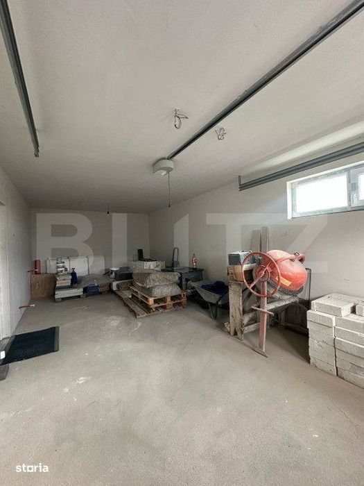 Casa individuala, 4 camere, 3 bai, garaj, zona Beta Residence