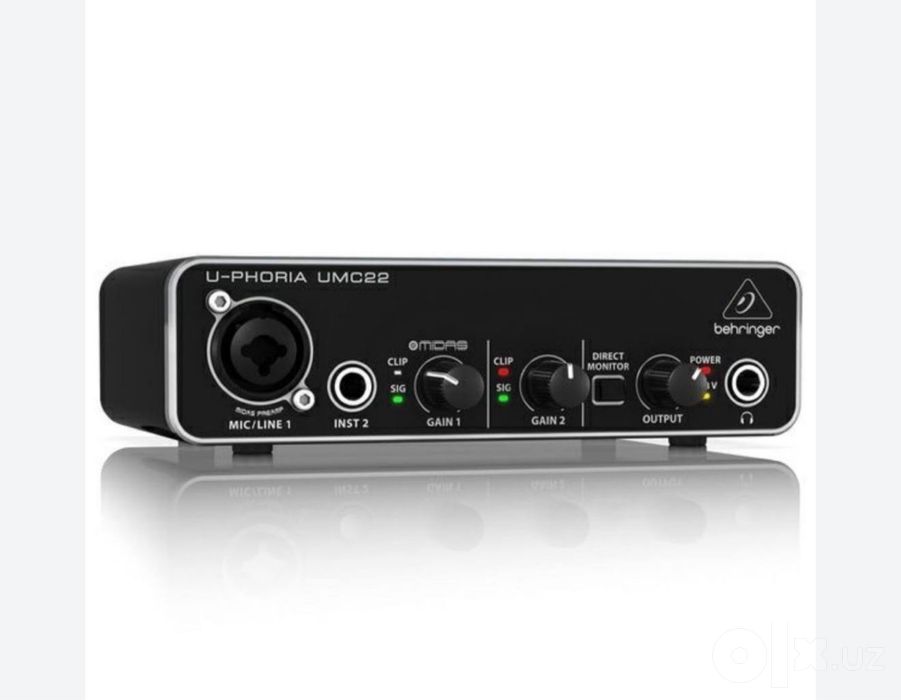 Профессиональная Внешняя Звуковая карта Behringer UMC22