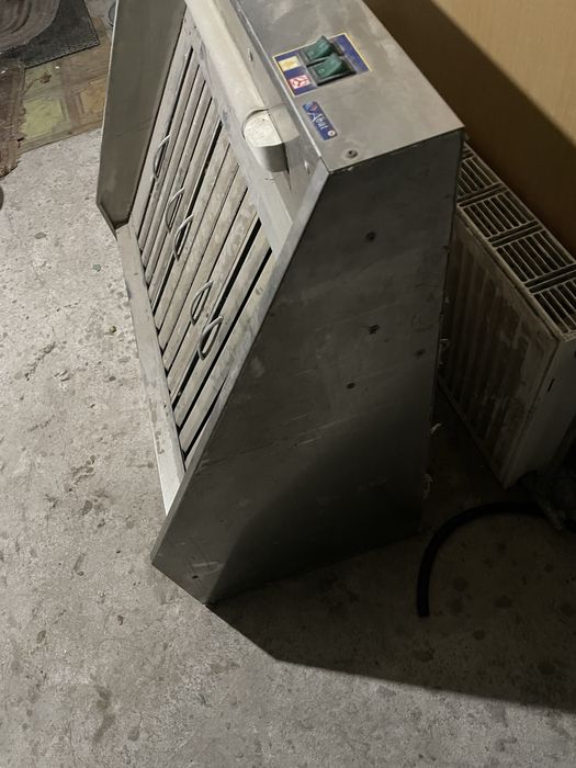 Вытяжка Абат с вент каналом