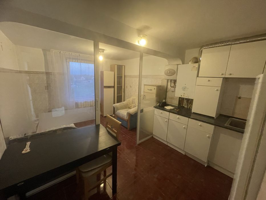 De închiriat apartament cu 1 cameră la casă – Utvin