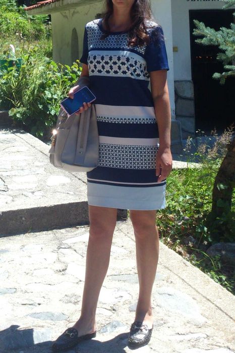 синя рокля купувана от испания права с къс ръкав къса рае плътна офис