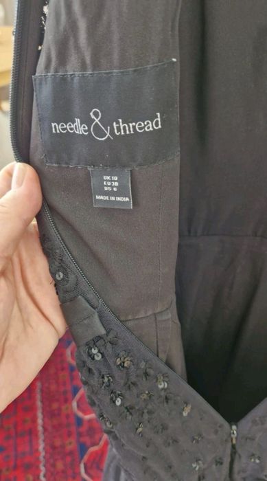 Шикарное платье от известного бренда NEEDLE&THREAD
