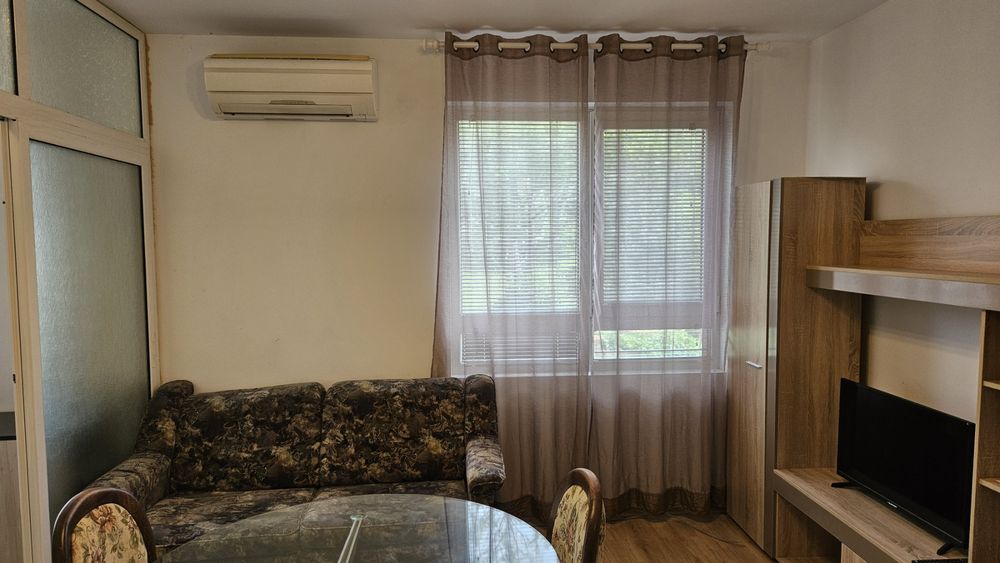 Дава се под наем Едностаен апартамент в Варна, Чайка - 40 кв.м за 306 € - Снимка #2