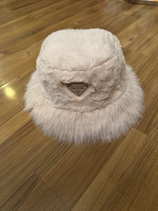 Palarie de iarna pentru femei