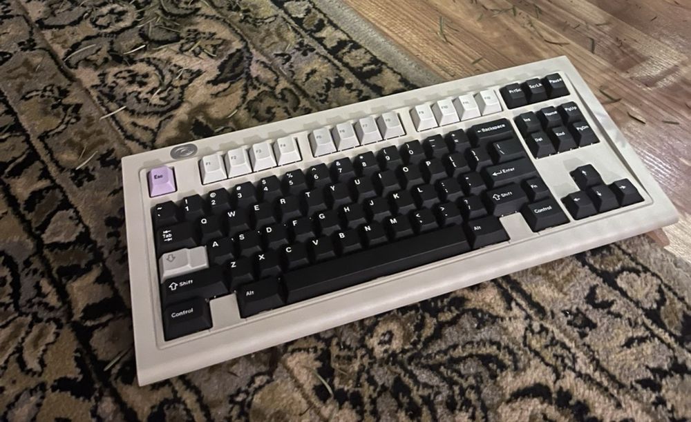 Tastatura mecanica gaming Vortex ssk model m retro tkl  wireless