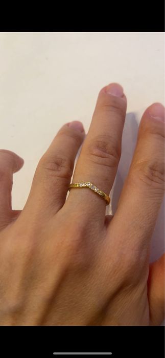 Кольцо с бриллинтами 750 пробы