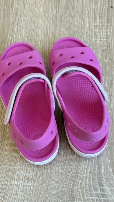 Crocs сандали j2 33-34