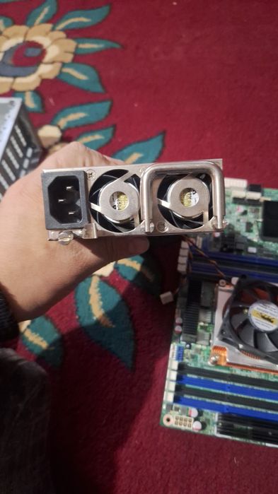 Продам комплектующие для сервера