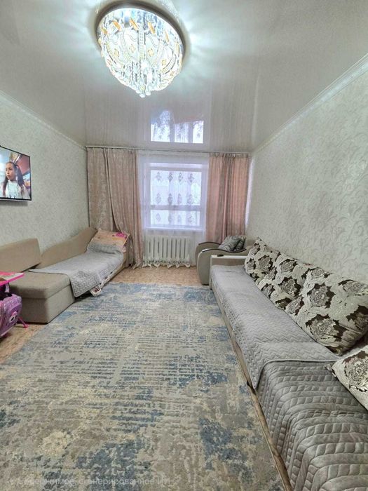 Продам 1-комн квартиру, 19 мкрн, 2 этаж из 5
